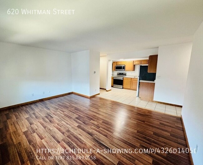 Building Photo - 620 Whitman St