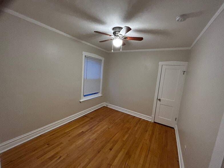 Building Photo - 5047 W Winona St