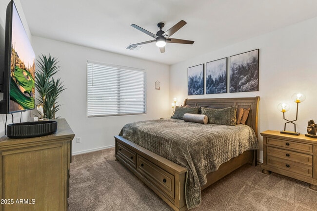 Building Photo - 5419 W Las Palmaritas Dr