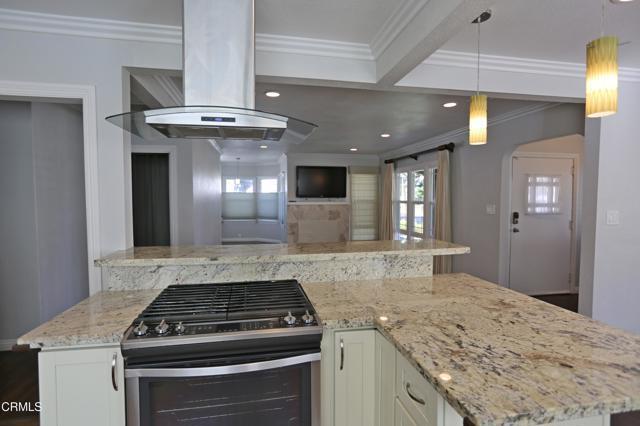 Building Photo - 529 N El Molino St
