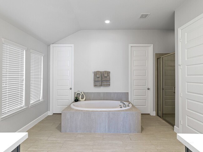 Building Photo - 4210 Haven Crest Ln