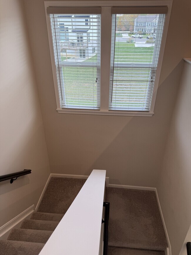 Building Photo - 6964 Briarcliff Ct