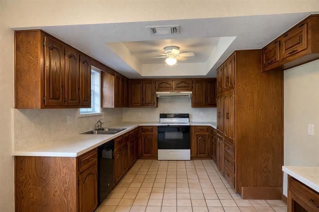 Building Photo - 377 Co Rd 3501