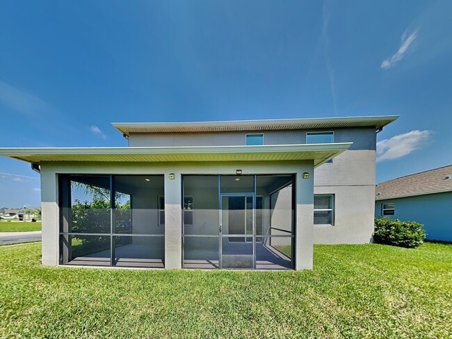 Building Photo - 472 Brunswick Dr