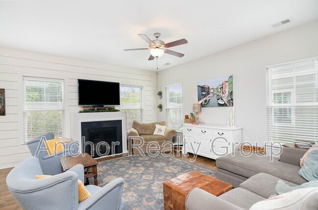 Building Photo - 5025 Shell Cove Ln