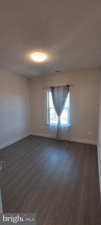 Building Photo - 5970 Fallfish Ct