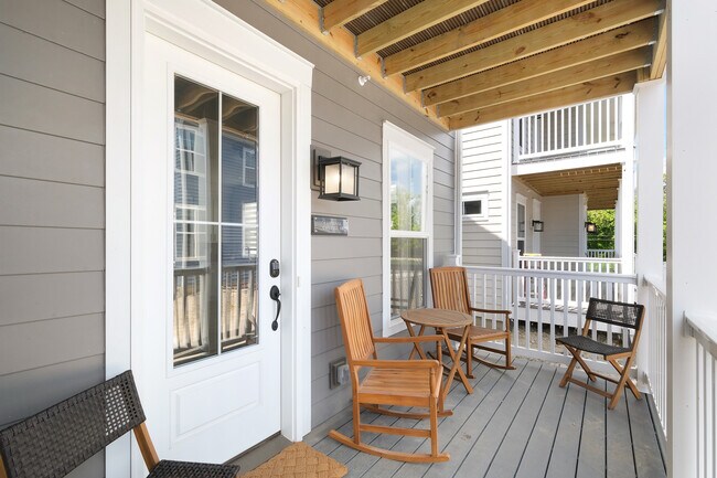 Building Photo - 212 Great Loop E Dr