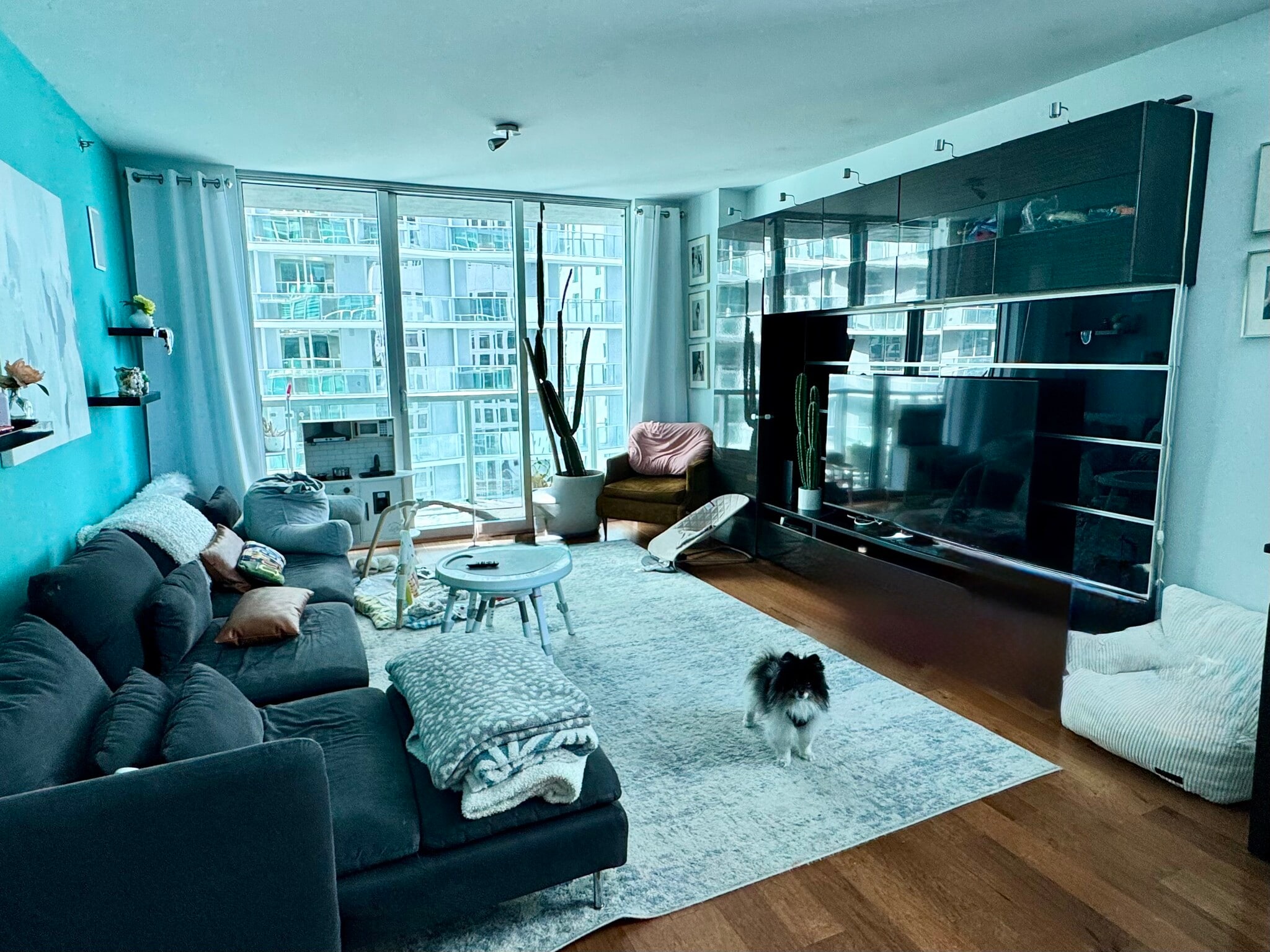 Living room - 55 SE 6th St