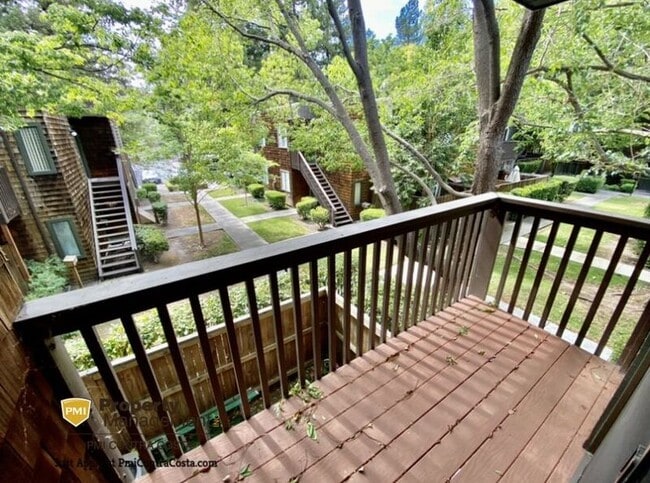Building Photo - 1171 Honey Trail