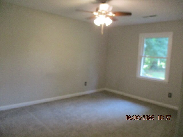 Building Photo - 2213 Rolling Hill Ln
