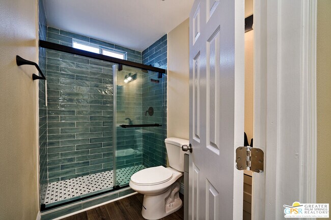 Building Photo - 51311 Avenida Velasco