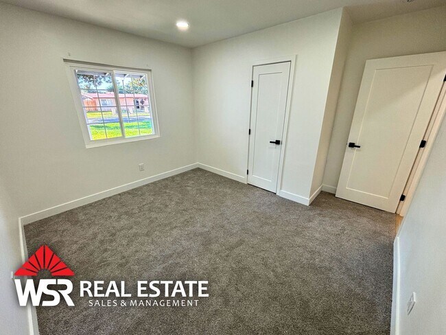 Building Photo - Charming upgraded 3 bedroom home near CBU!