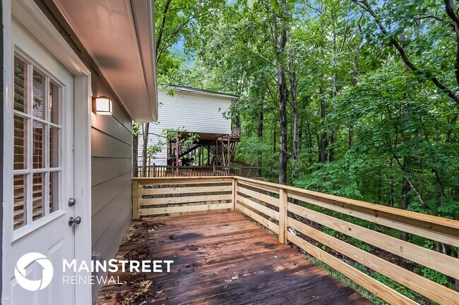 Building Photo - 18 Moonglow Dr