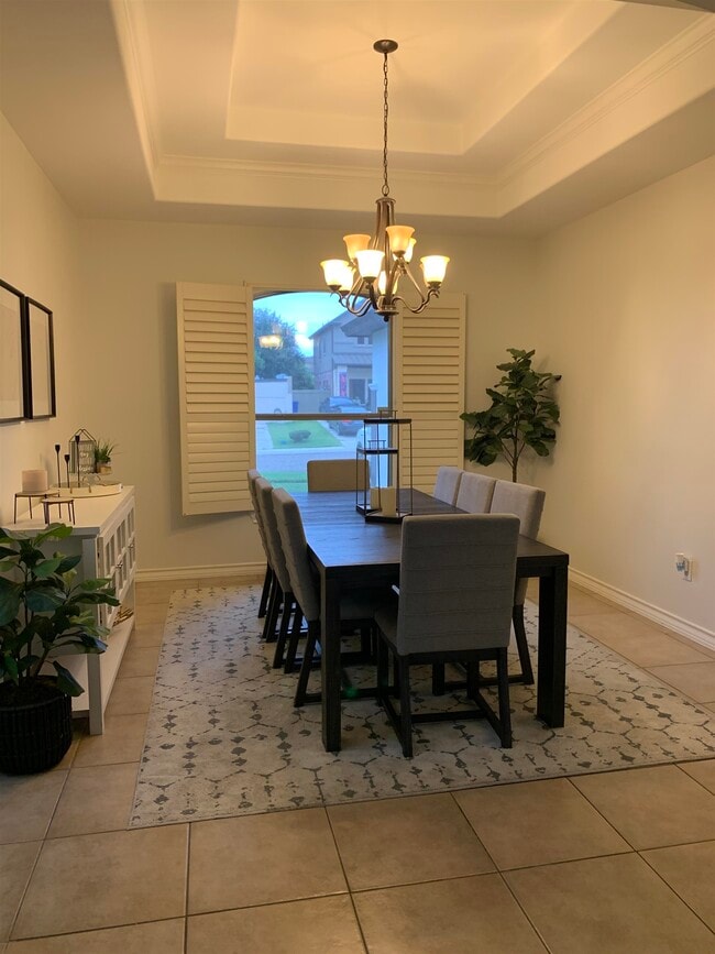 Building Photo - 307 Michoacan Loop