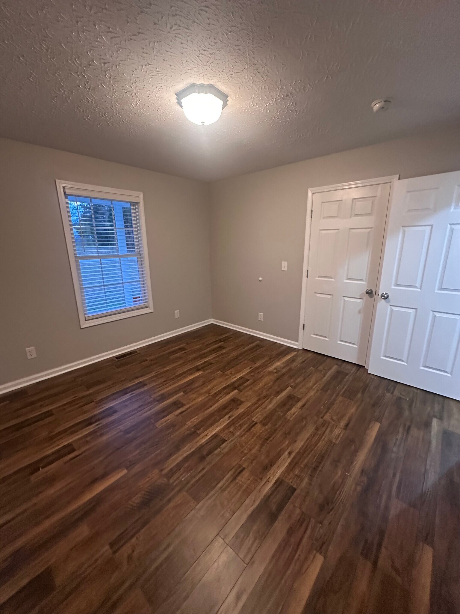 Building Photo - 4293 Bristow Rd