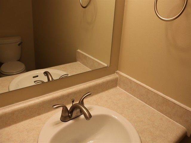 Building Photo - 3559 High Creek Dr