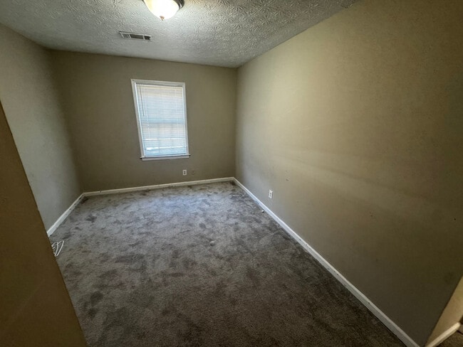 Building Photo - Room in Townhome on Cedar Creek Ct NW