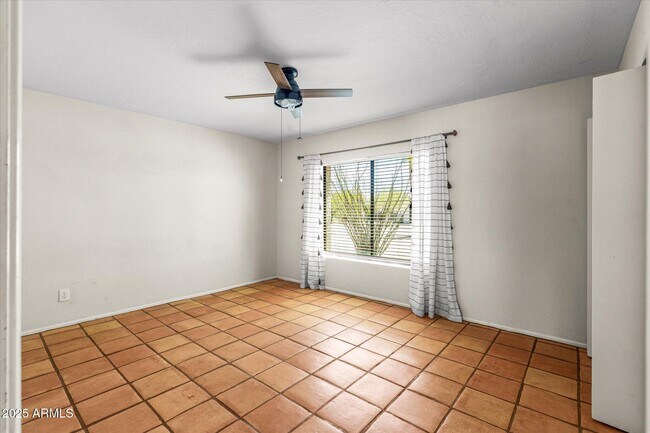 Building Photo - 6006 E Wildcat Dr