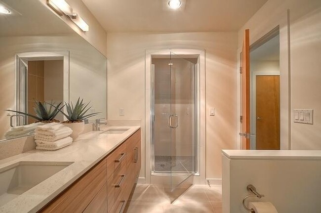 Building Photo - 2311A 48th Ave SW