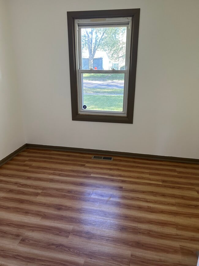 Building Photo - 6530 Ohio Ave