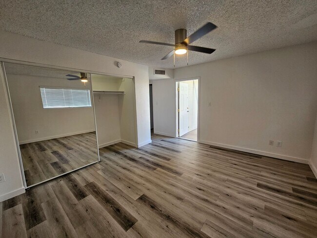 Building Photo - Updated 4BR Home | Pool + 2 Car Garage | Single Level