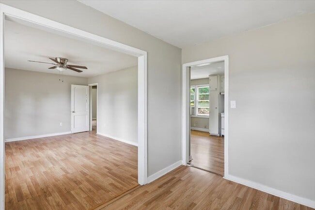 Building Photo - Charming 2BR/1BA Single-Family Home for Rent in Pearl, MS
