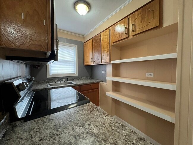 Primary Photo - 47 Mulberry St