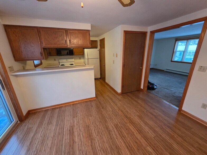 Building Photo - 12B Mabel Ave