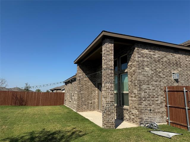 Building Photo - 2101 Sue Ellen St