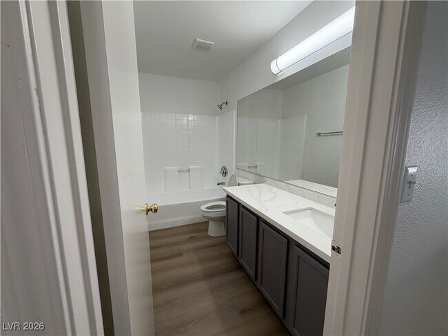 Building Photo - 7383 W Diablo Dr