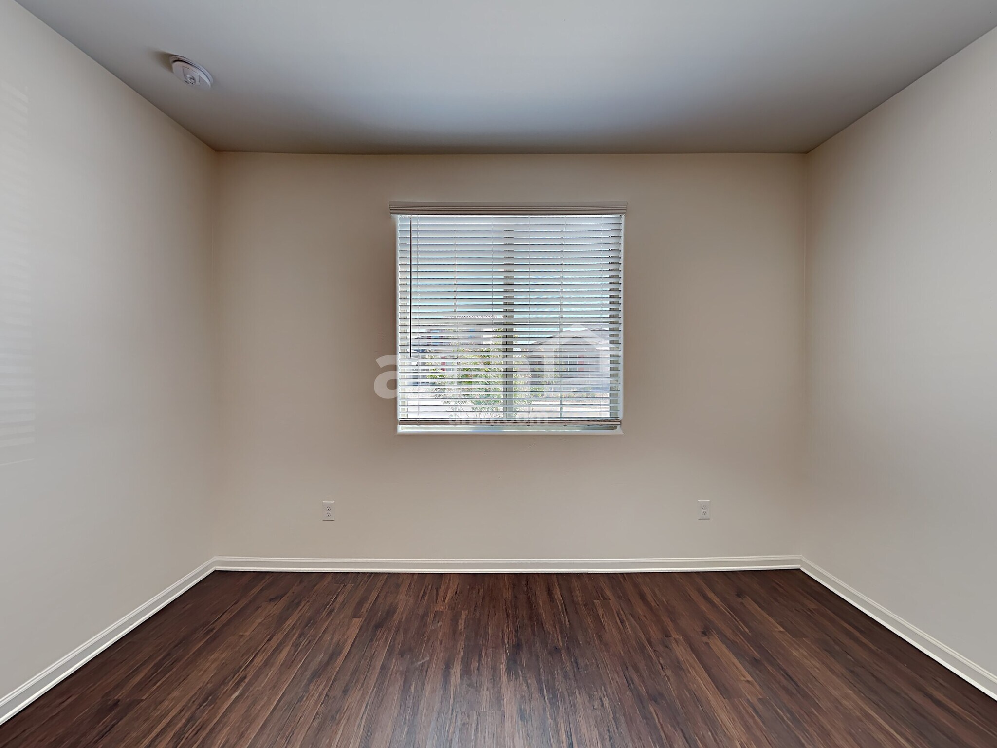 Building Photo - 6872 Corte Casa Elegante