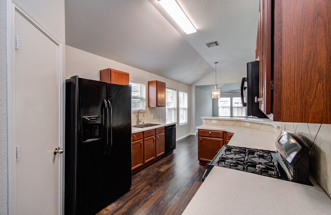 Building Photo - 2015 Upland Plover Ct