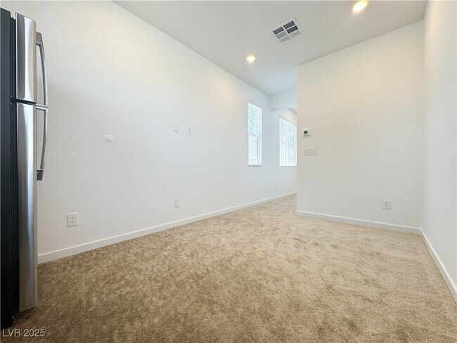 Building Photo - 4357 Azalea Hls St
