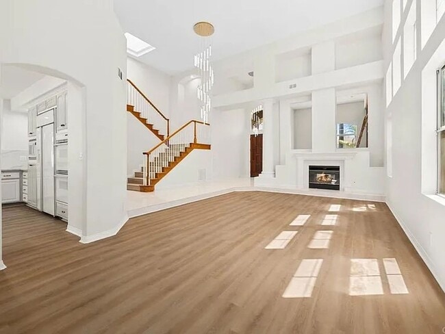 Building Photo - Beautiful Home in Murietta