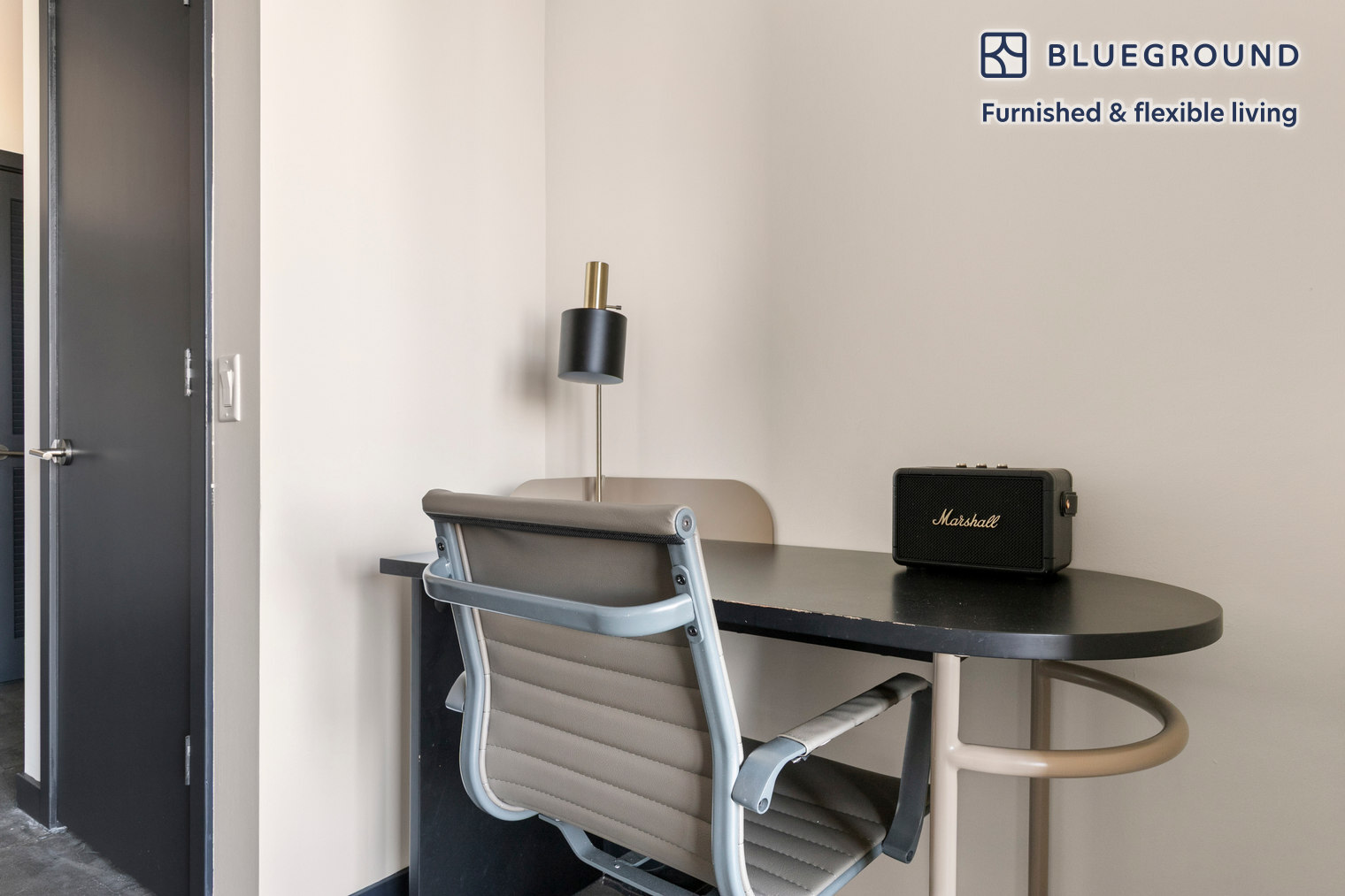 Building Photo - 1647 N Milwaukee Ave