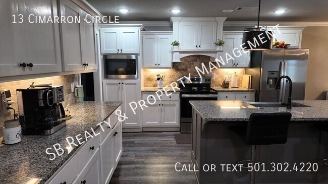 Building Photo - 13 Cimarron Cir