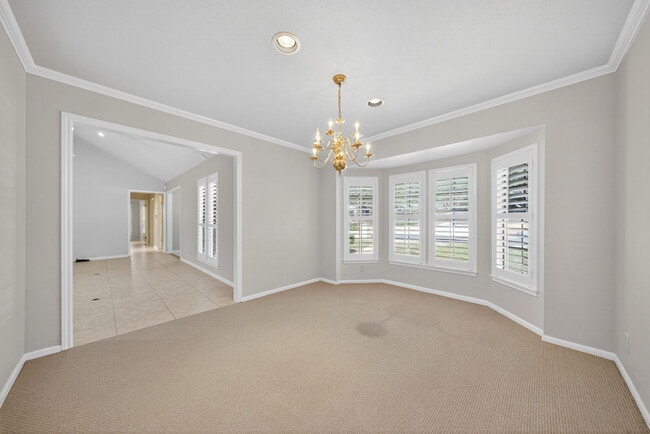 Building Photo - 2318 Park Cir