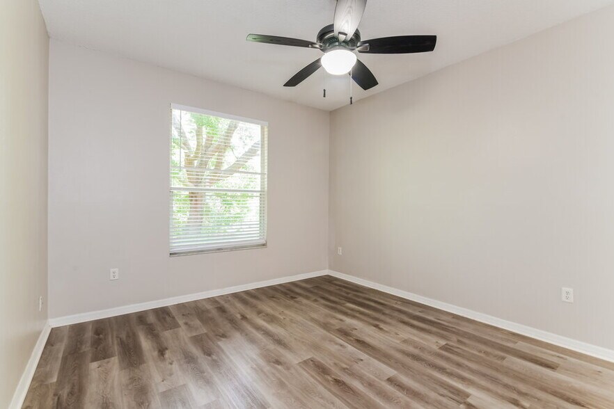 Building Photo - 3703 Cinnamon Fern Loop