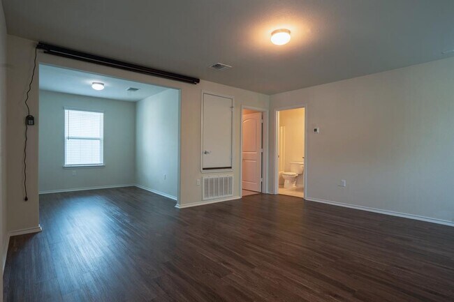Building Photo - 10509 Abana Way