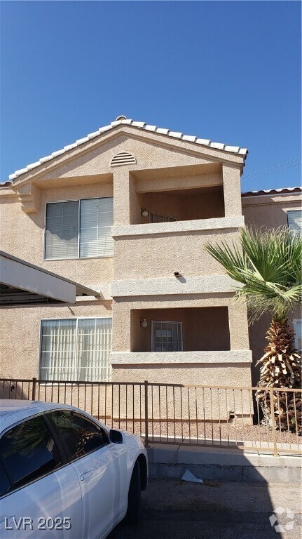 Building Photo - 1830 N Pecos Rd