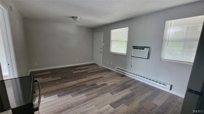 Building Photo - 1731 Bridleton Woods Dr