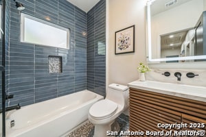 Building Photo - 6789 river