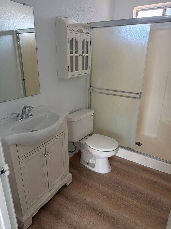 Building Photo - Vogt-1519 St. James