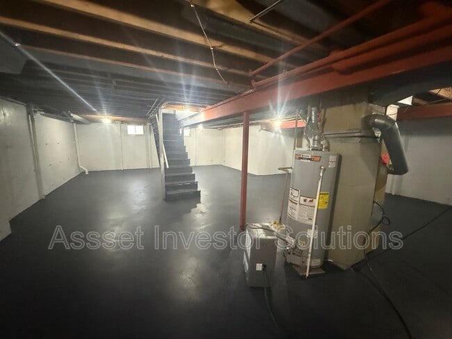 Building Photo - 11109 Delmar Ct