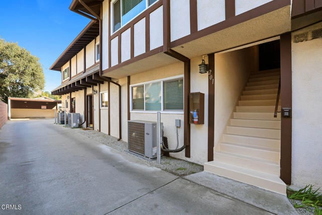 Building Photo - 80 S Sunnyslope Ave