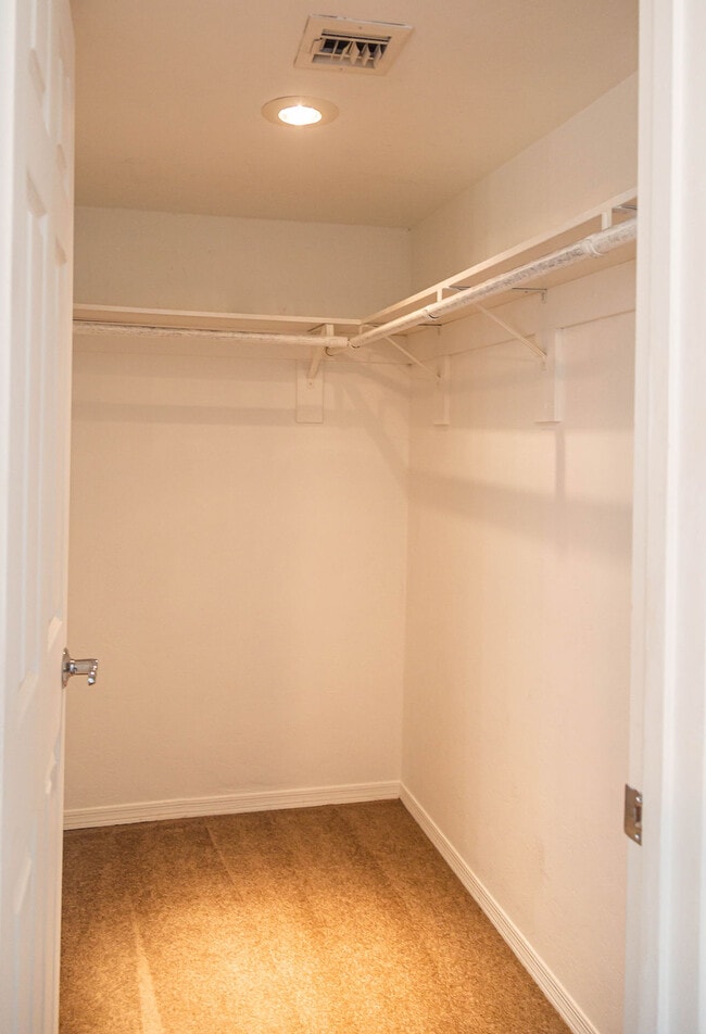 Building Photo - 4751 N Flowing Wells Rd