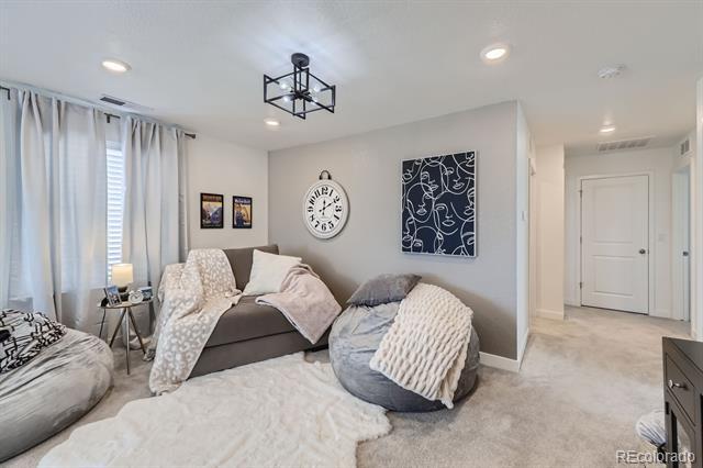 Building Photo - 14760 Hudson St