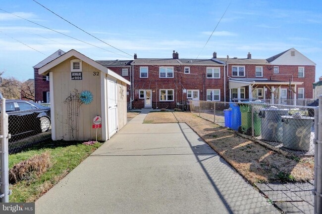 Building Photo - 32 Wilfred Ct