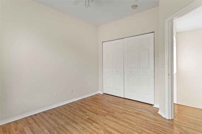 Building Photo - 2215 NW 76th Terrace