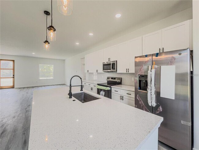 Building Photo - 14245 SW 28th Ct